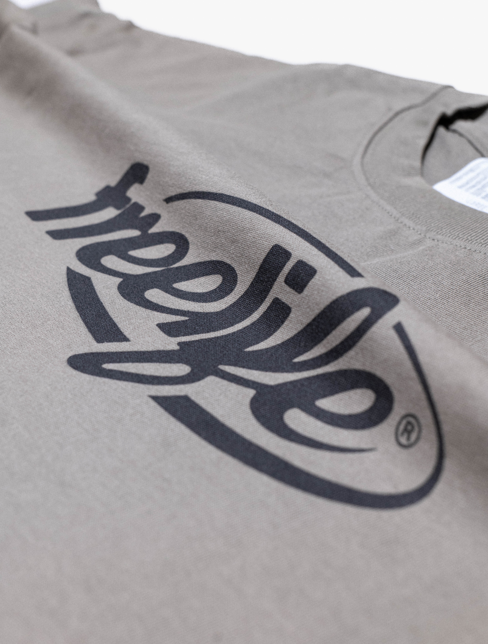 Core Emblem Tee - Green